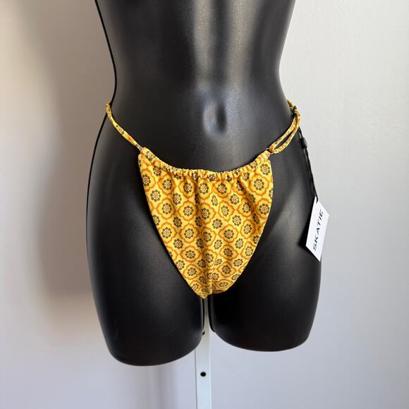 SKATIE Bikini Bottoms sz M Yellow Floral‎ Tile Print Sustainable Swimwear NWT - Picture 2 of 10